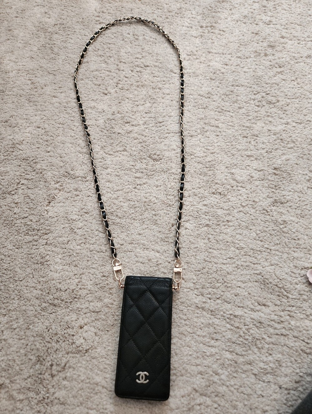 Chanel Black Quilted Caviar Leather Phone Crossbody - Picture 4 of 16